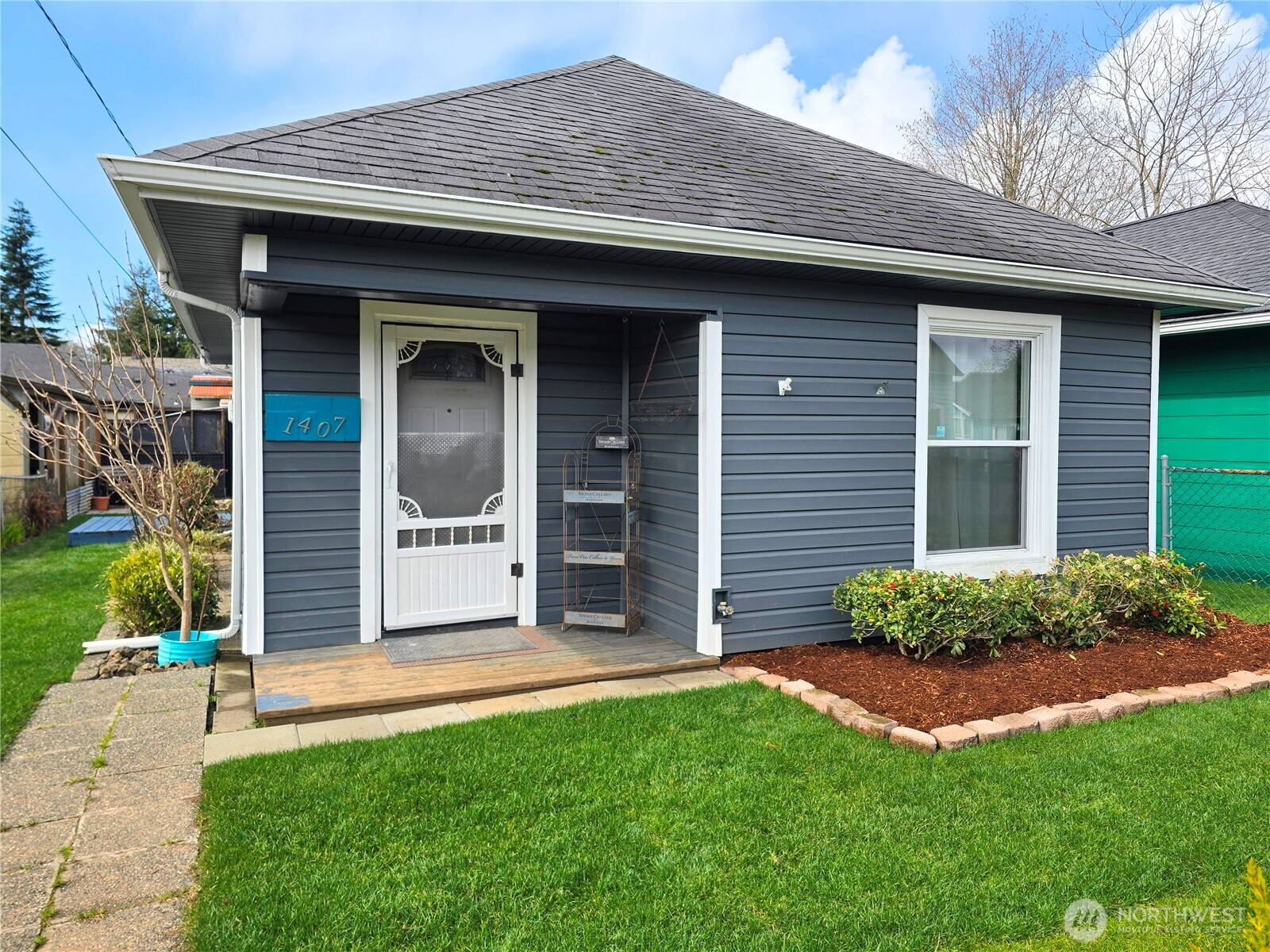 1407 Laurel Street Hoquiam WA 98550