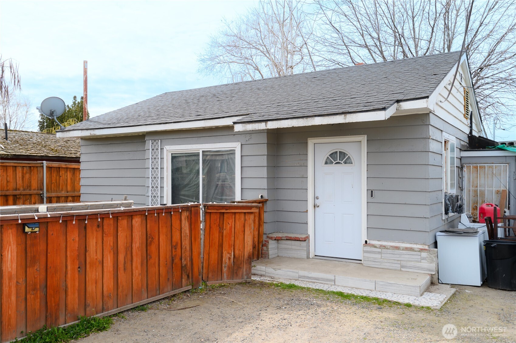 1002 Grandridge Road Grandview WA 98930
