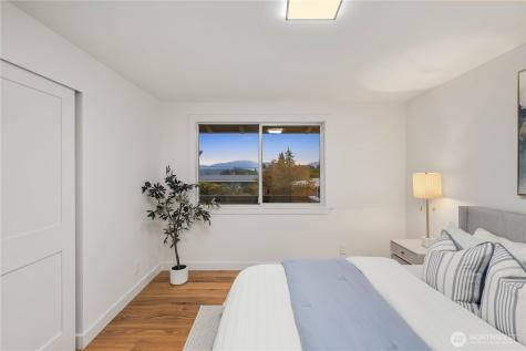 16802 NE 6th Place Bellevue WA 98008