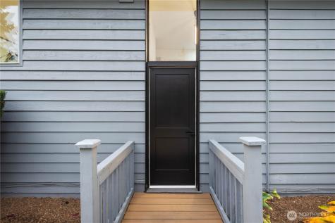 16802 NE 6th Place Bellevue WA 98008