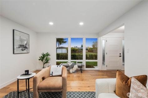 16802 NE 6th Place Bellevue WA 98008