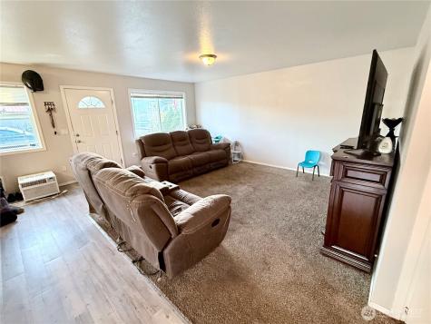 812 Ferry Street Wenatchee WA 98801