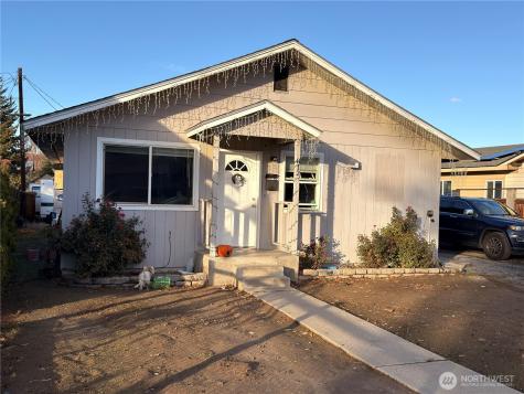 812 Ferry Street Wenatchee WA 98801