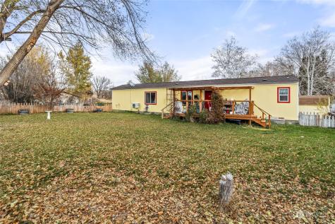 2402 S 81st Avenue Yakima WA 98903