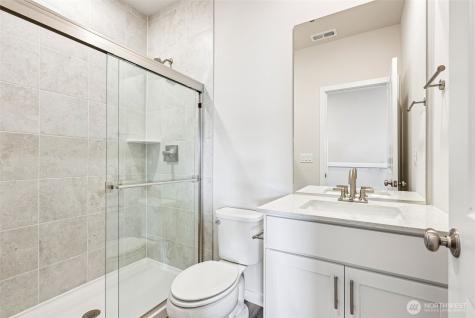 2055 NE Norseman Way Poulsbo WA 98370