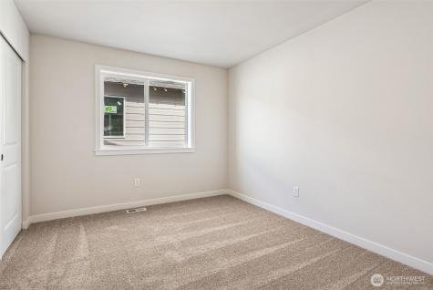 2055 NE Norseman Way Poulsbo WA 98370