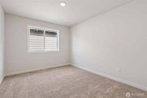 2055 NE Norseman Way Poulsbo WA 98370