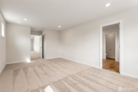 2055 NE Norseman Way Poulsbo WA 98370