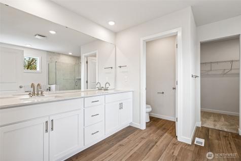 2055 NE Norseman Way Poulsbo WA 98370