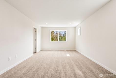2055 NE Norseman Way Poulsbo WA 98370