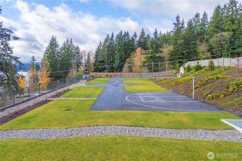 2055 NE Norseman Way Poulsbo WA 98370
