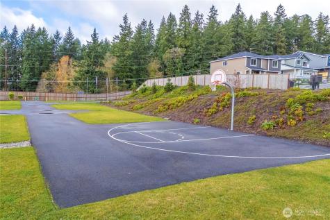 2055 NE Norseman Way Poulsbo WA 98370