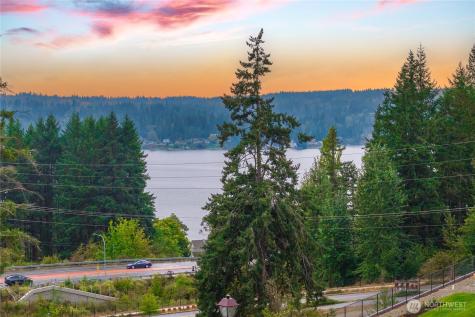 2055 NE Norseman Way Poulsbo WA 98370