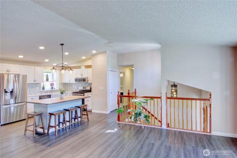 1120 SW 8th Avenue Oak Harbor WA 98277