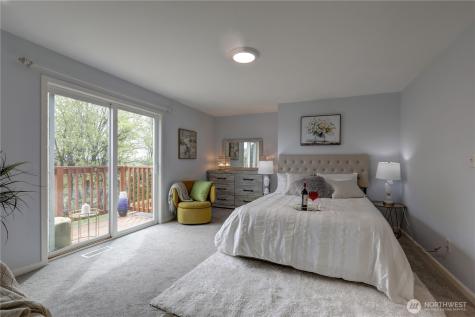 13528 95th Avenue NE Kirkland WA 98034