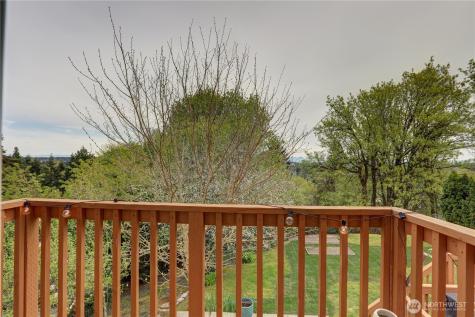 13528 95th Avenue NE Kirkland WA 98034