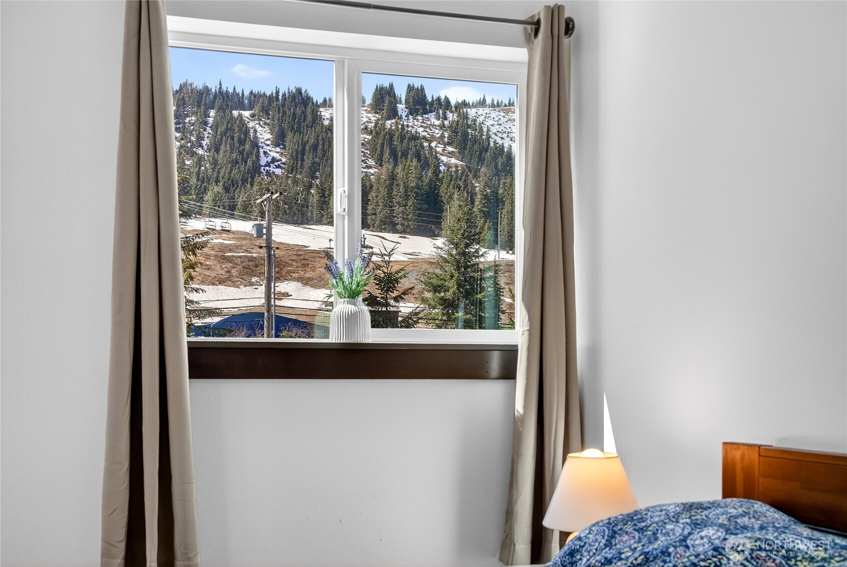 60 Snoqualmie Village Drive Snoqualmie Pass WA 98068
