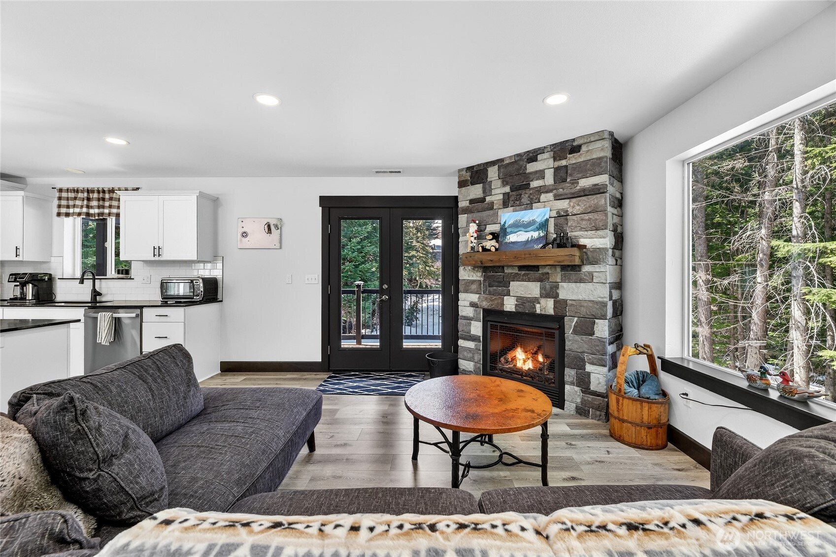 60 Snoqualmie Village Drive Snoqualmie Pass WA 98068