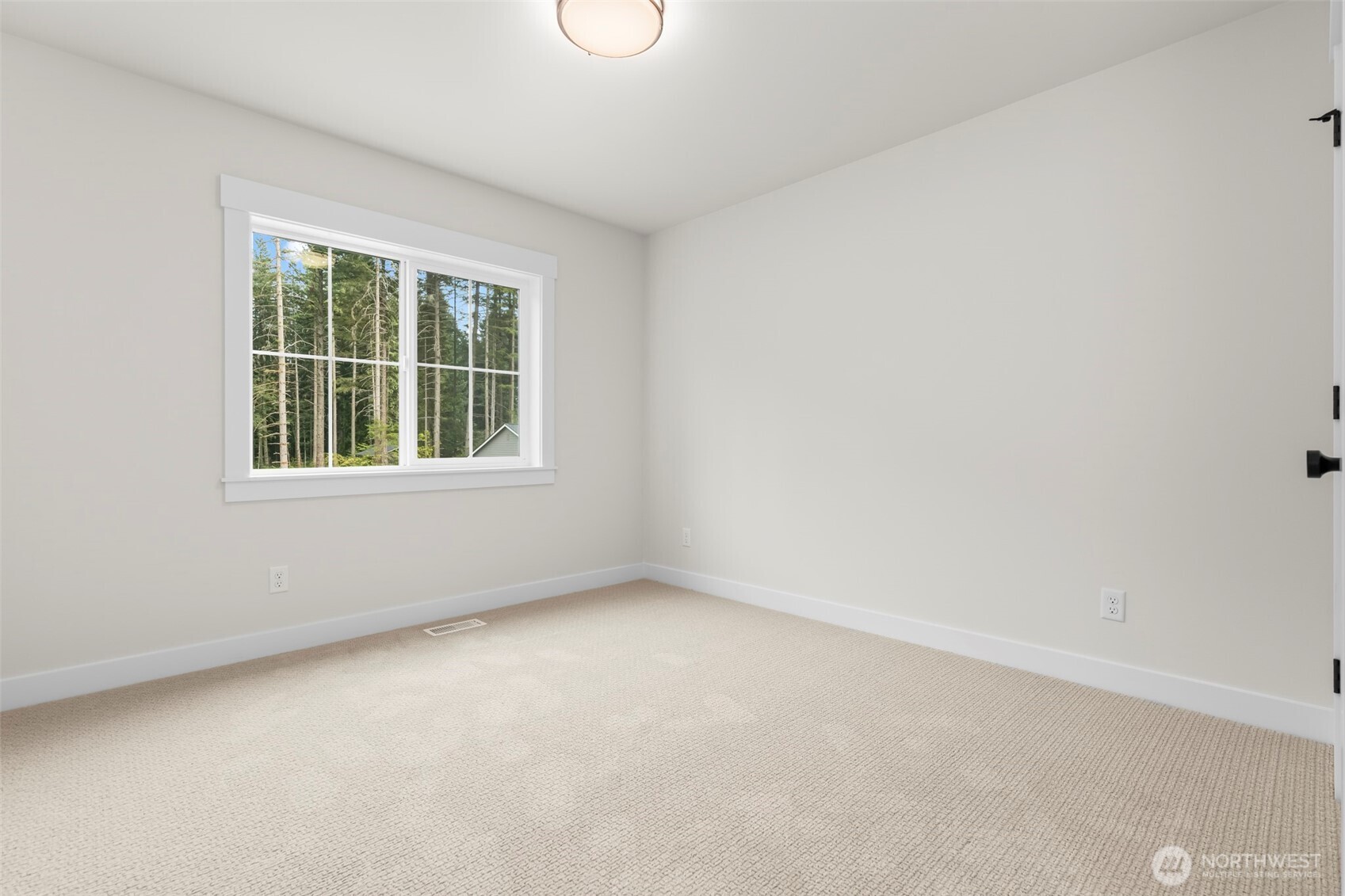 1624 Lockridge Loop E Enumclaw WA 98022