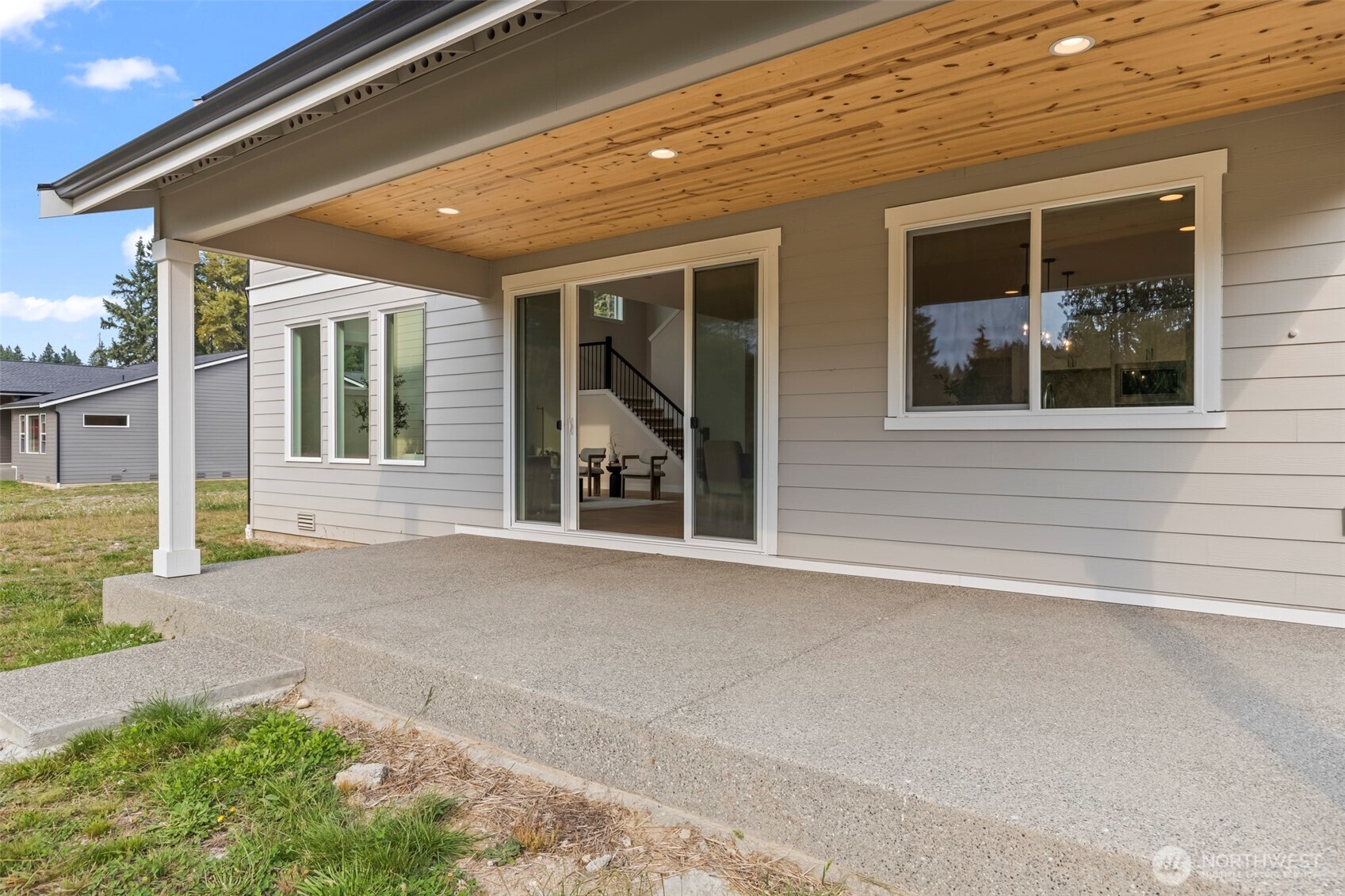 1624 Lockridge Loop E Enumclaw WA 98022