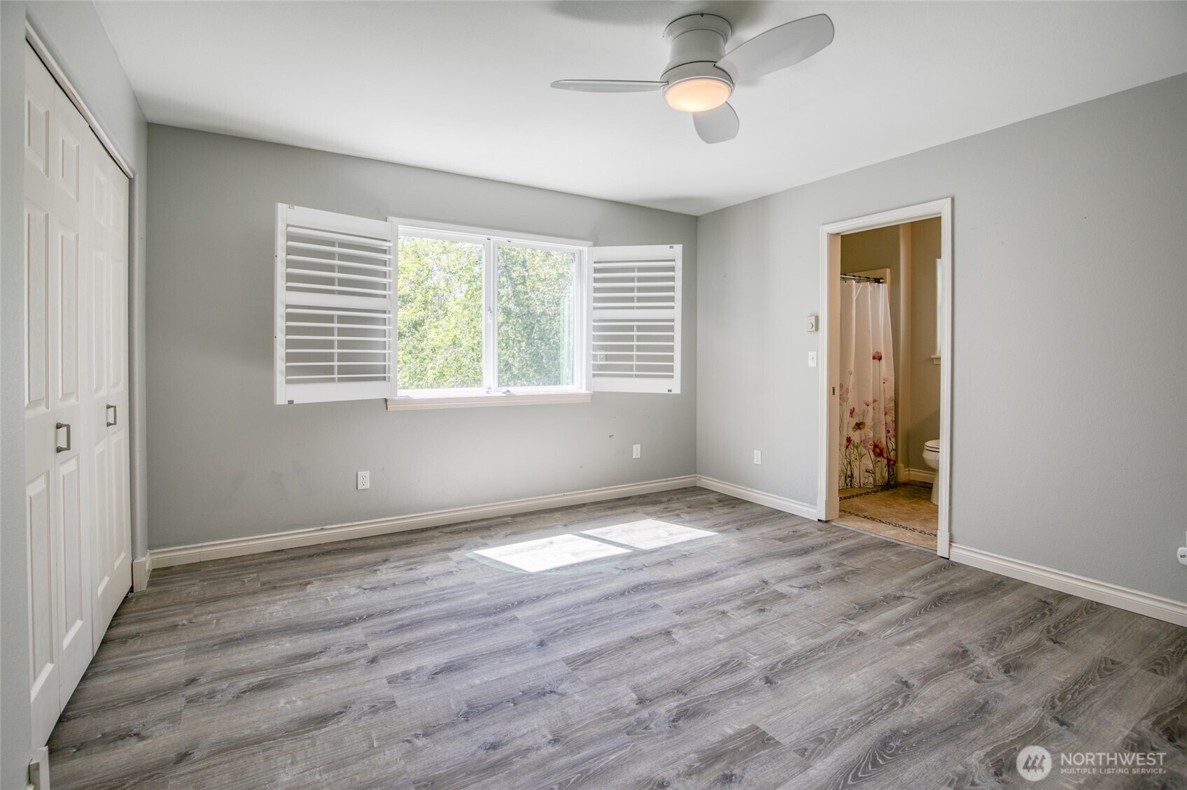 659 Chinook Avenue SE Ocean Shores WA 98569