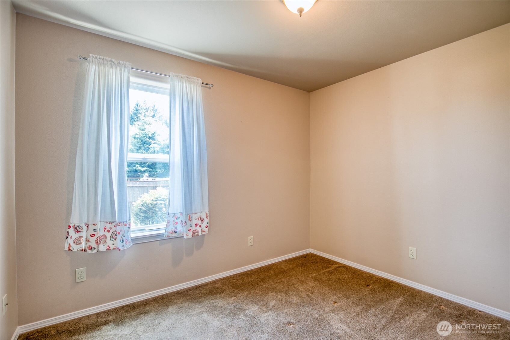 659 Chinook Avenue SE Ocean Shores WA 98569