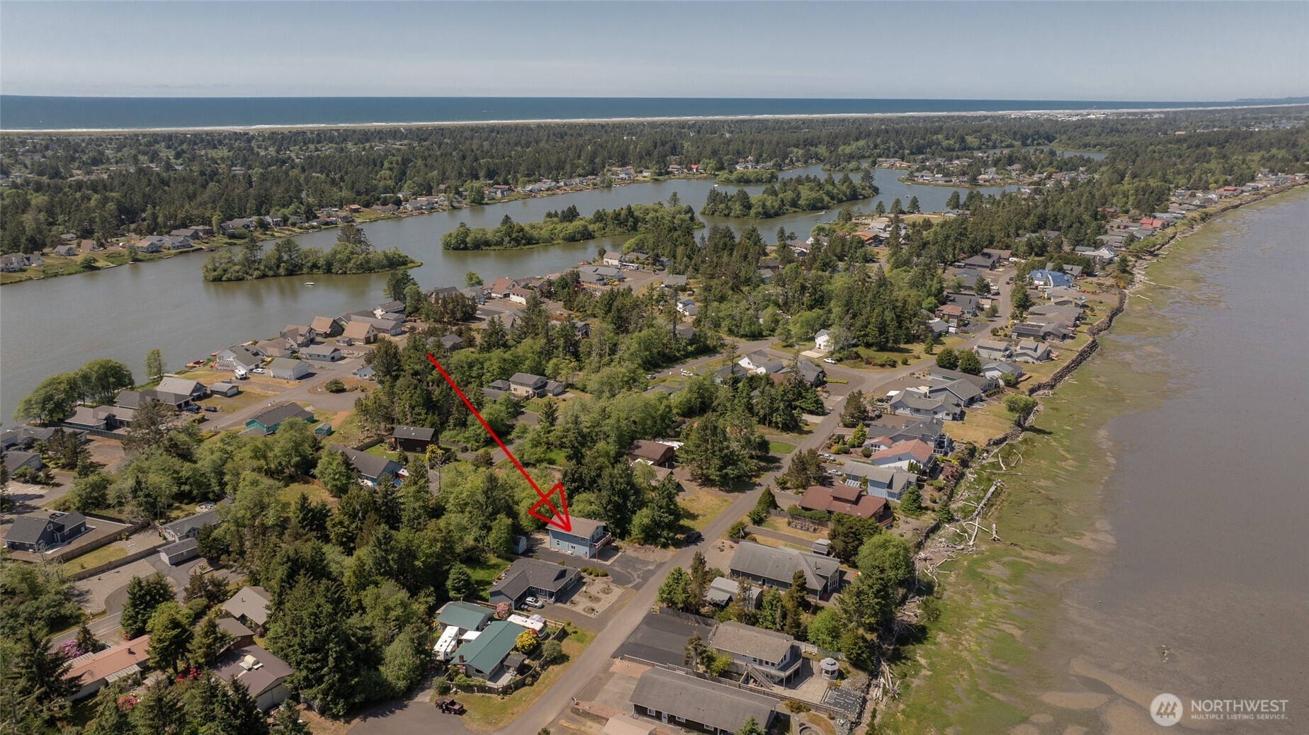 659 Chinook Avenue SE Ocean Shores WA 98569