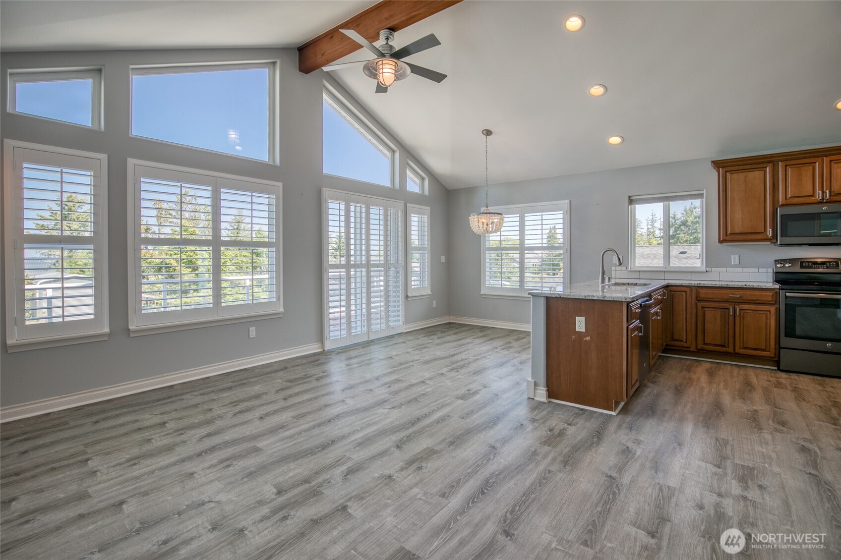 659 Chinook Avenue SE Ocean Shores WA 98569
