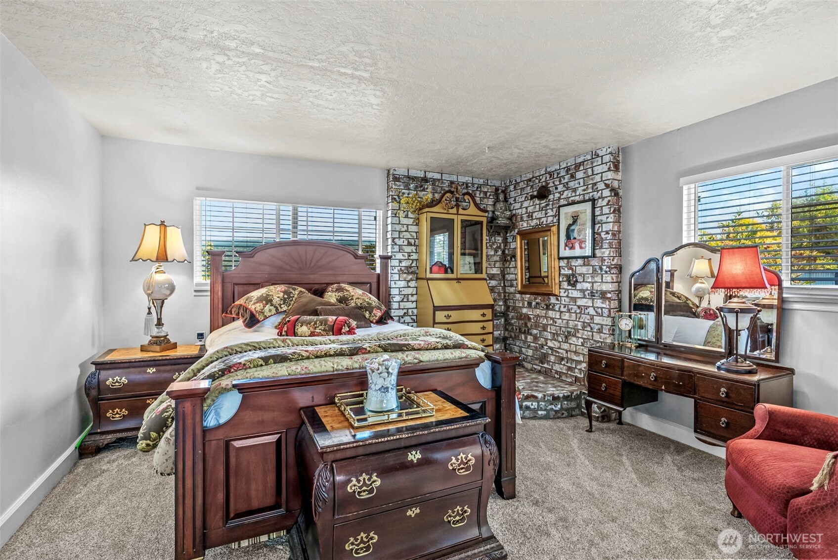 10 E Sunny Sands Road Cathlamet WA 98612