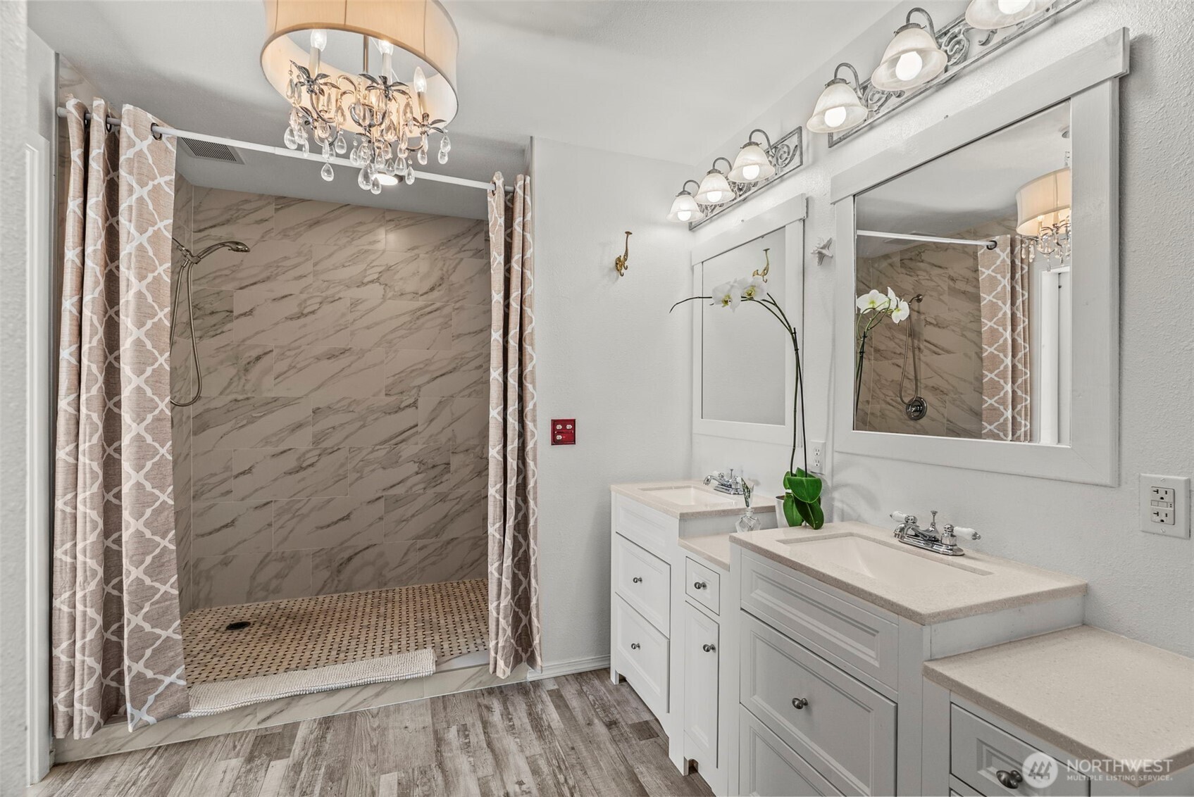 10 E Sunny Sands Road Cathlamet WA 98612