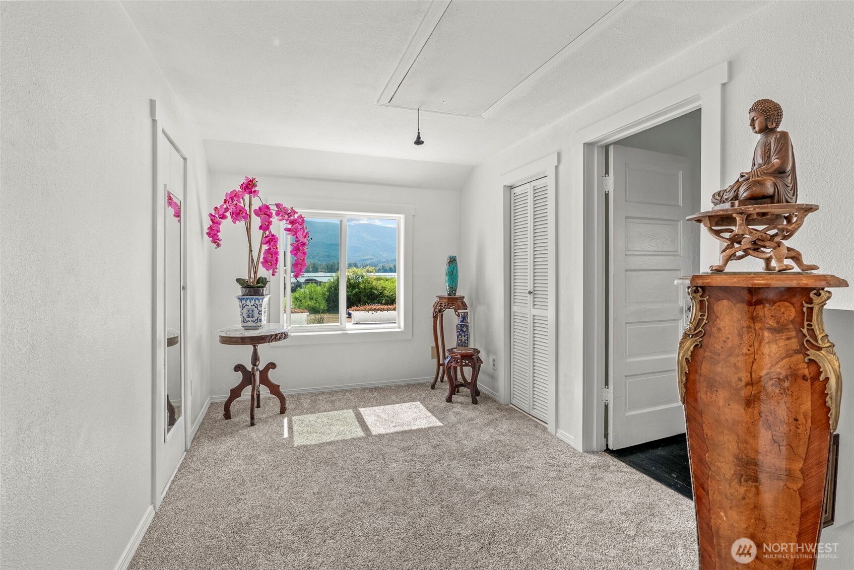 10 E Sunny Sands Road Cathlamet WA 98612