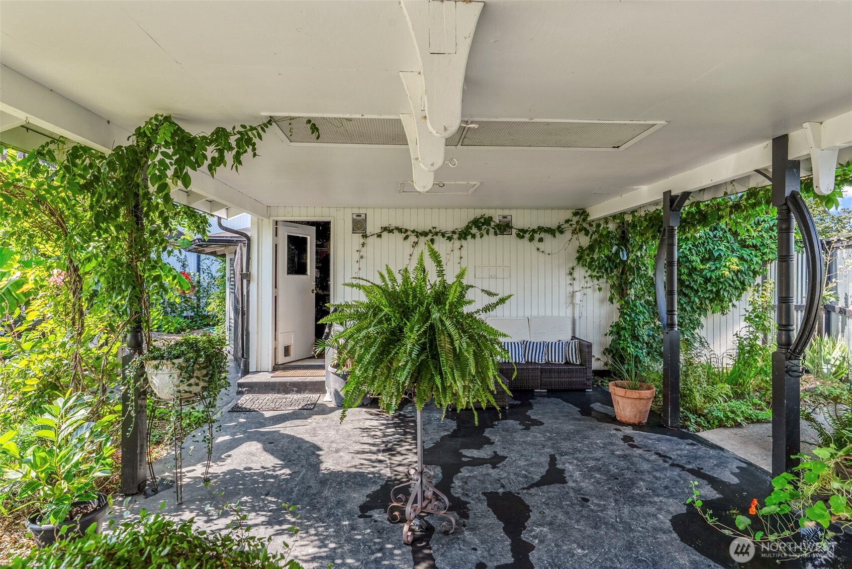 10 E Sunny Sands Road Cathlamet WA 98612