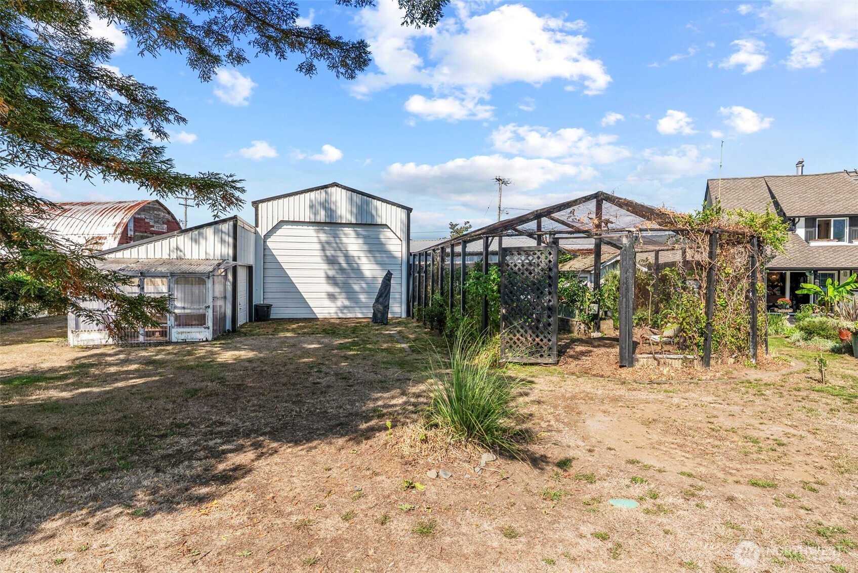 10 E Sunny Sands Road Cathlamet WA 98612