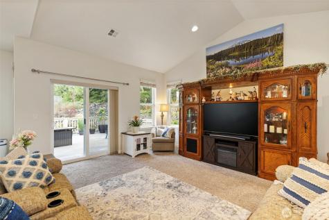 24 Pelton Court Port Ludlow WA 98365