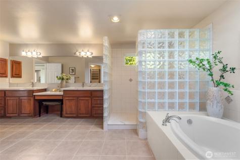 20514 NE 23th Court Sammamish WA 98074
