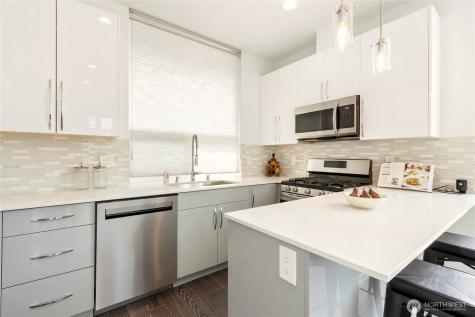947 NW 56th Street Seattle WA 98107