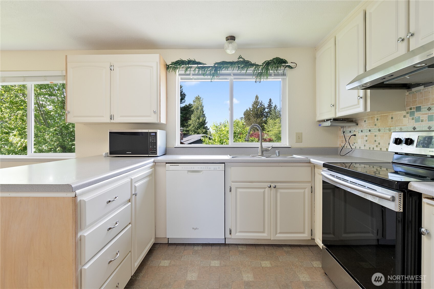 12236 SE 219th Place Kent WA 98031