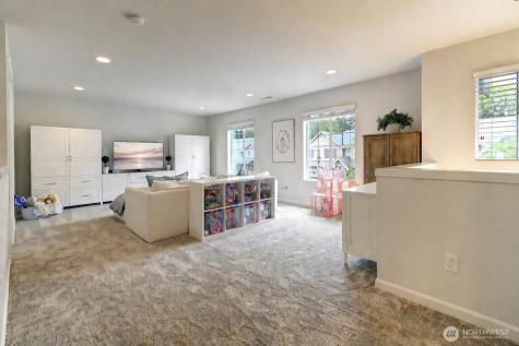 21218 SE 260th Street Maple Valley WA 98038