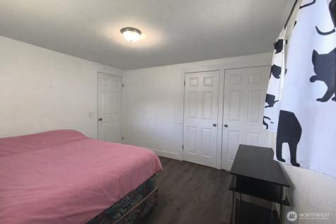 108 W Bartlett Road Lynden WA 98264