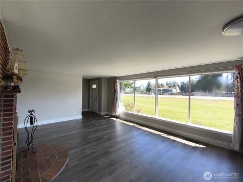 108 W Bartlett Road Lynden WA 98264