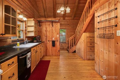 4 E Mountain View Road Camano Island WA 98282