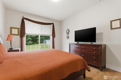 3109 108th Avenue E Edgewood WA 98372