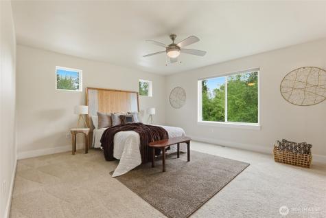 3109 108th Avenue E Edgewood WA 98372