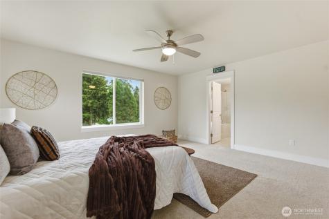 3109 108th Avenue E Edgewood WA 98372