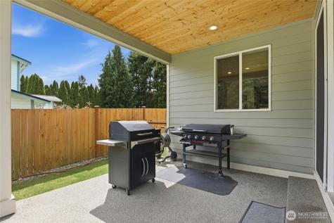 3109 108th Avenue E Edgewood WA 98372