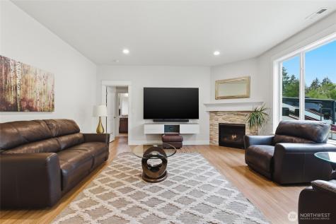 3109 108th Avenue E Edgewood WA 98372