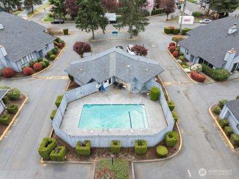 1826 S 330th Federal Way WA 98003