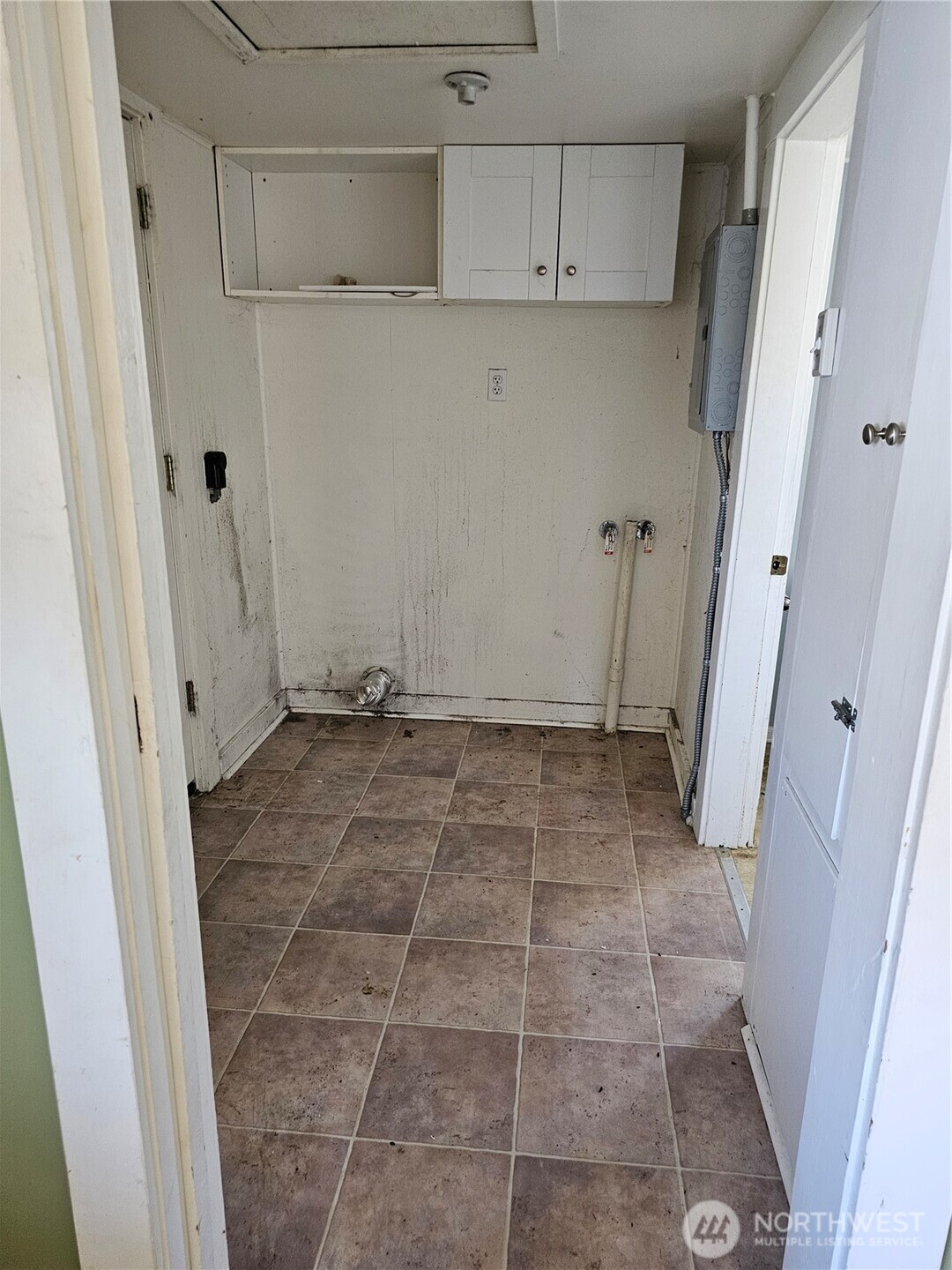 709 Monroe Street Hoquiam WA 98550