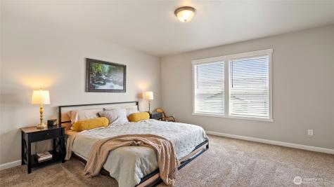 8215 Cardinal Peak Street West Richland WA 99353