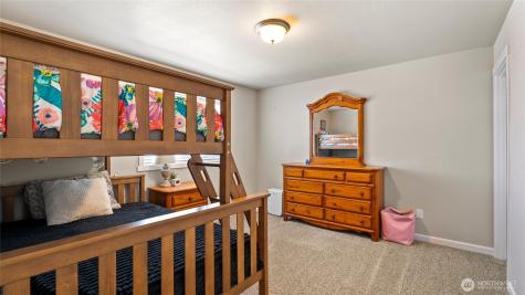 8215 Cardinal Peak Street West Richland WA 99353